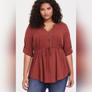 Torrid - size 2 - Babydoll Stretch Challis Zip-Front Tunic Top